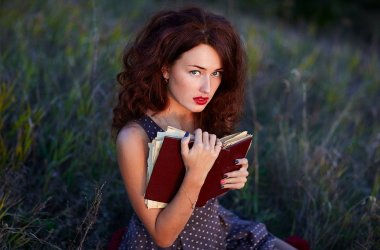 Насколько скромная женщина привлекательна для мужчин